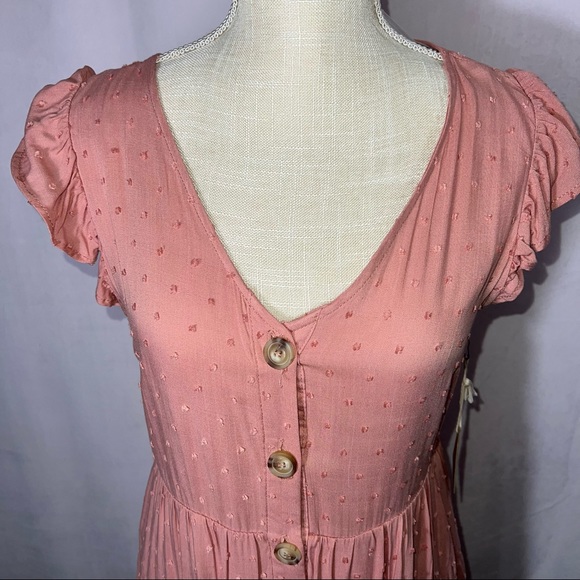 $8 FINAL CLEARANCE - Cute Spring/Summer Dress - Picture 2 of 12